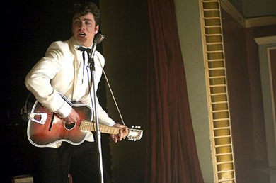 Aaron Johnson offers up an amazing performance as John Lennon in 'Nowhere Boy.'
