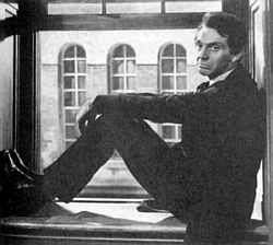 Raymond Massey starred in 'Lincoln in Illinois.'