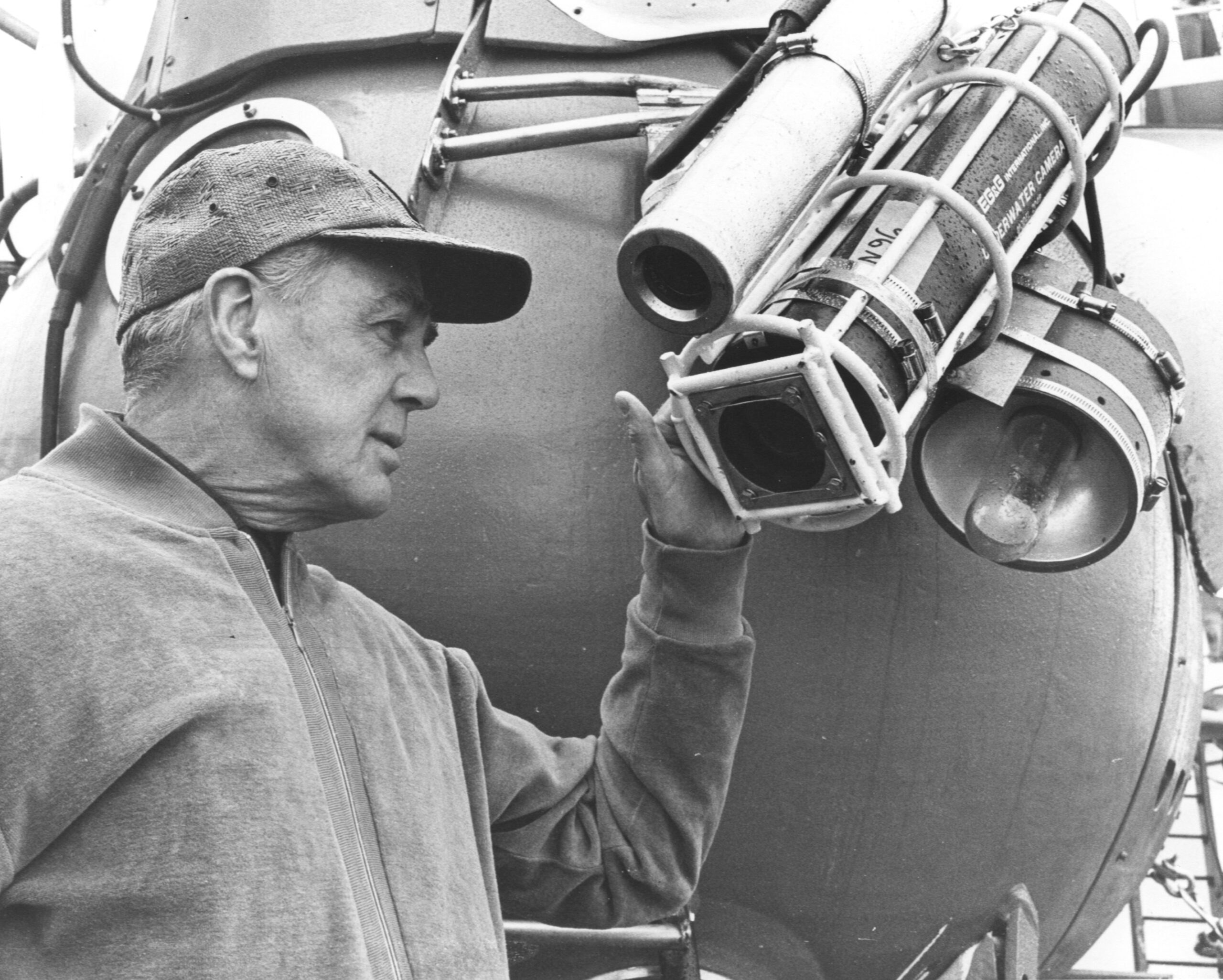 David C. Chandler, former director of the U-M Great Lakes Research Division, examines the camera on the research submersible Star II on Lake Michigan in 1967. Photo by R. Stephen Schneider