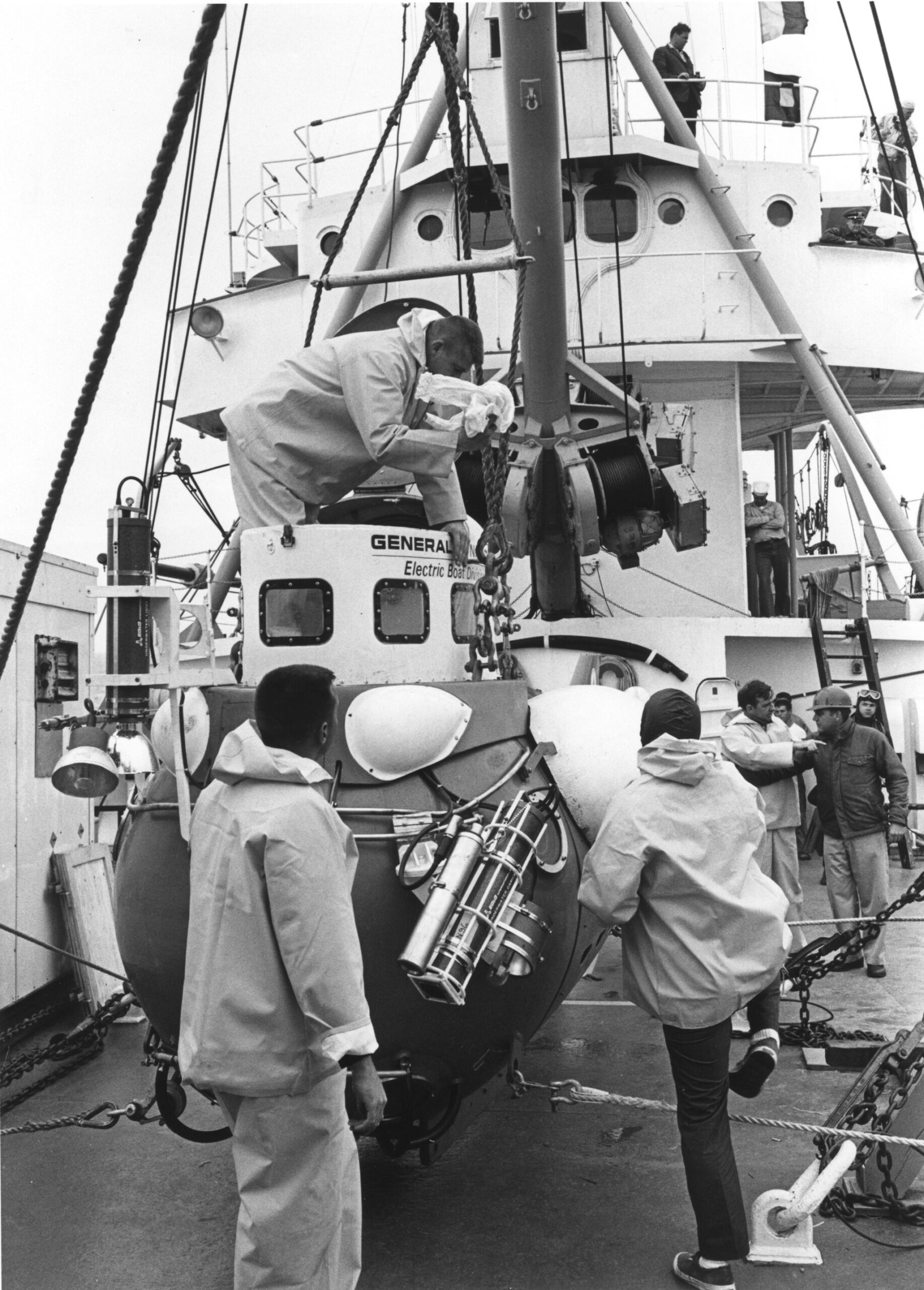The research submersible Star II being prepared for launch in Lake Michigan in 1967. The Star II carried U-M scientists to the deepest parts of Lake Michigan to evaluate its use as a research platform. The idea was later dropped because the submersible was judged to be impractical for use in the lakes. Photo by R. Stephen Schneider