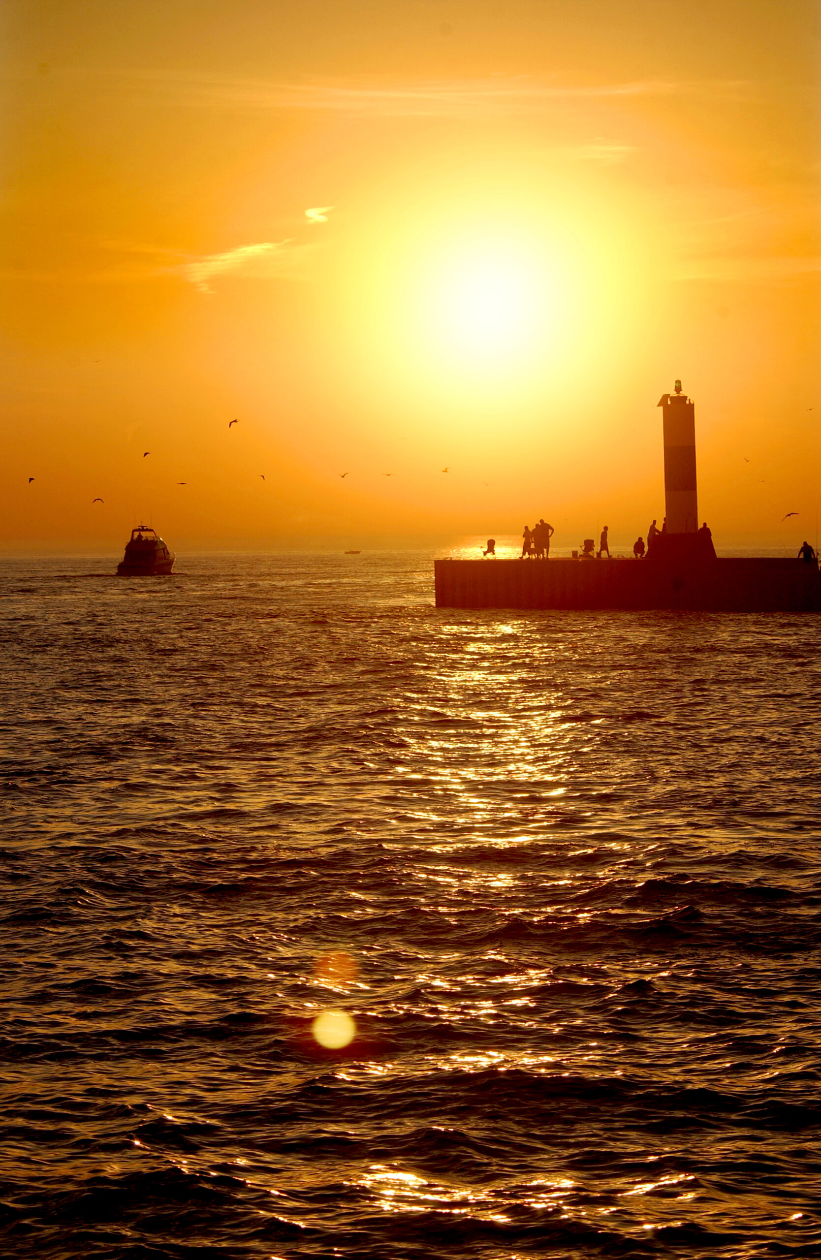 Grand Haven Pier at sunset. Image credit: Michigan Sea Grant via flickr.com