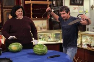 Katara knives on the set of Discovery's Auction Kings