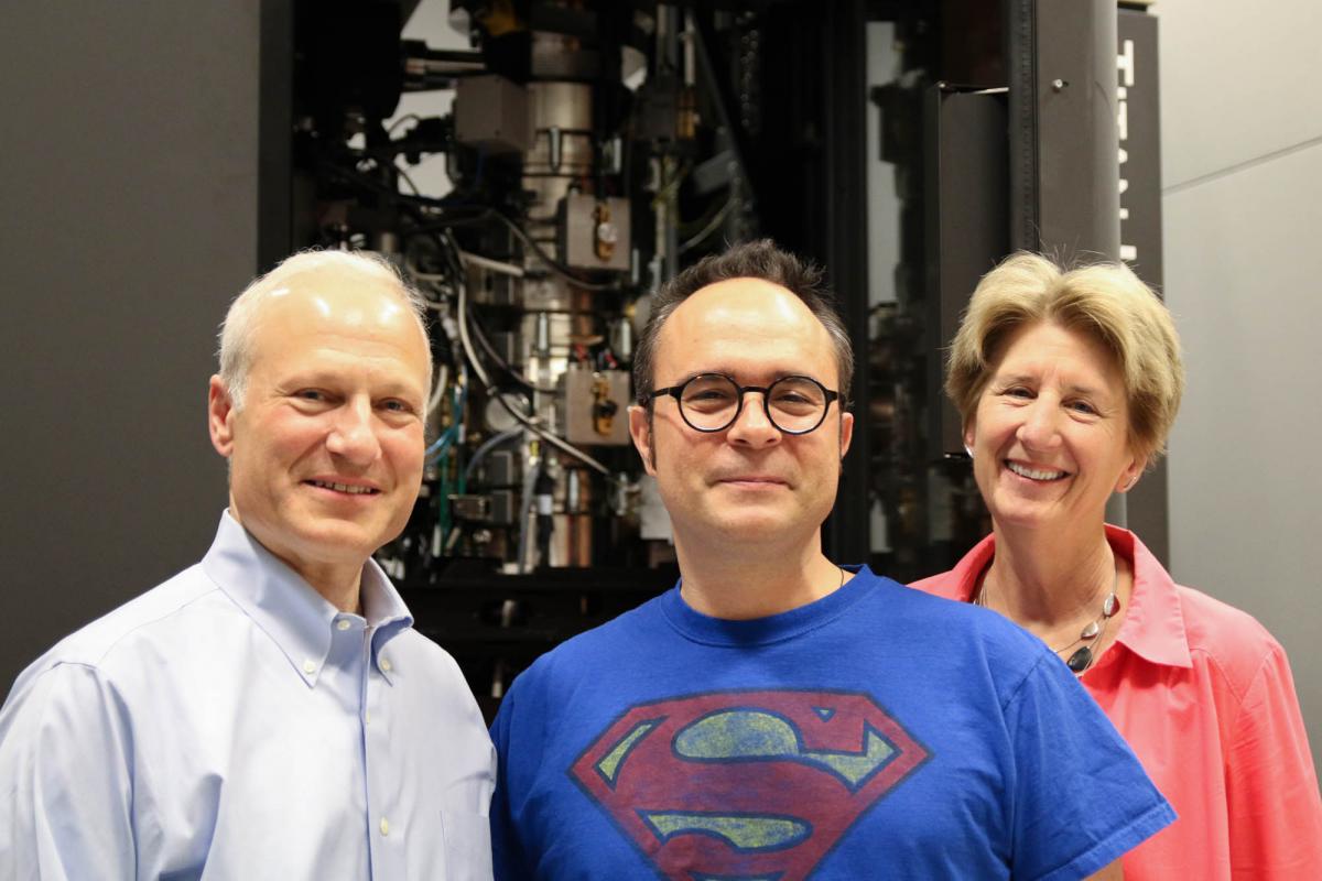 David Sherman, Georgios Skiniotis and Janet Smith in the cryo-EM suite in the Life Sciences Institute at the University of Michigan. Image credit: Erin Grimm, Life Sciences Institute 