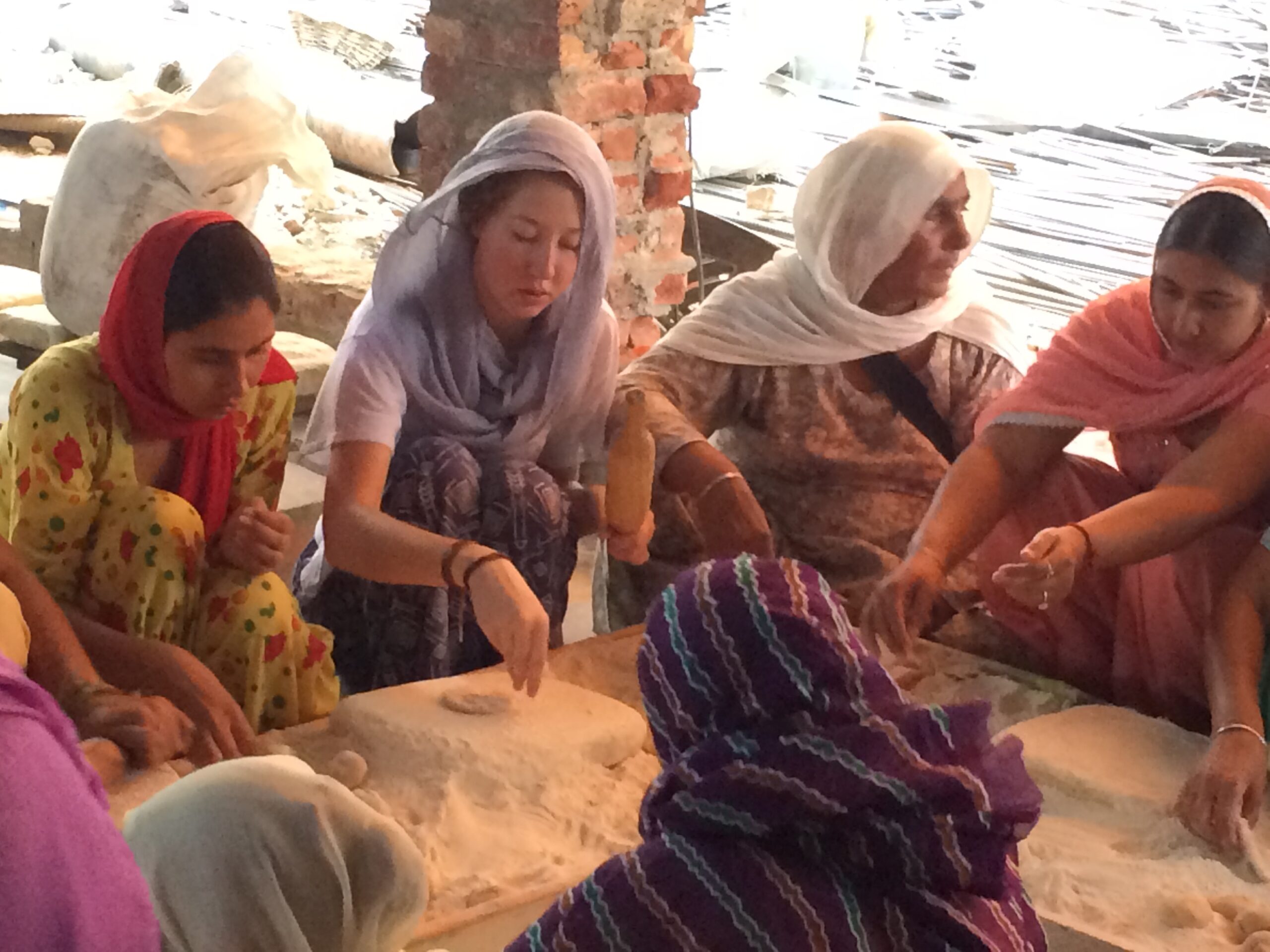 Sarah Marshall making rotis at the Golden Temple. Image credit: Teresa Singh
