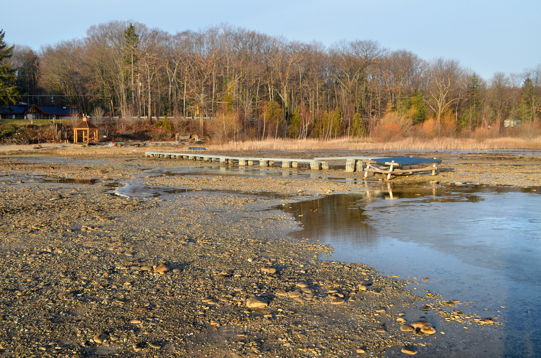 Low water levels in the west arm of Grand Traverse Bay in Michigan. Image credit: Michigan Sea Grant