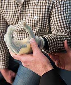 Demo of prosthetic hand