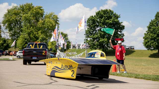 Michigan Solar Car defends national title in sweeping victory (UM Solar)