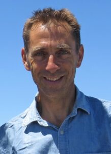 Christopher Ratté.