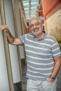 Ronald Grigor Suny