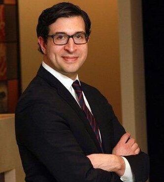Aaron Kall Headshot