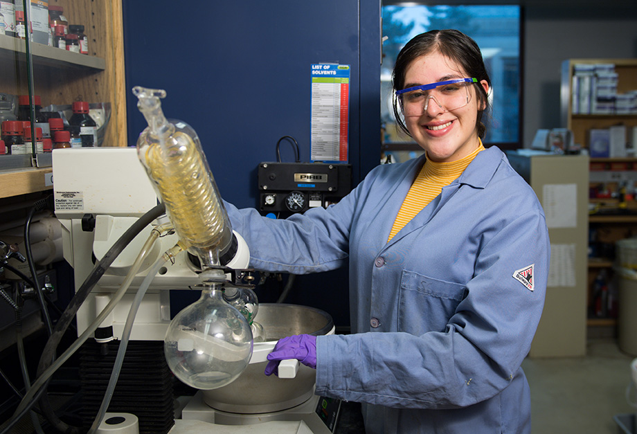 Photo of Stephanie Camarena
