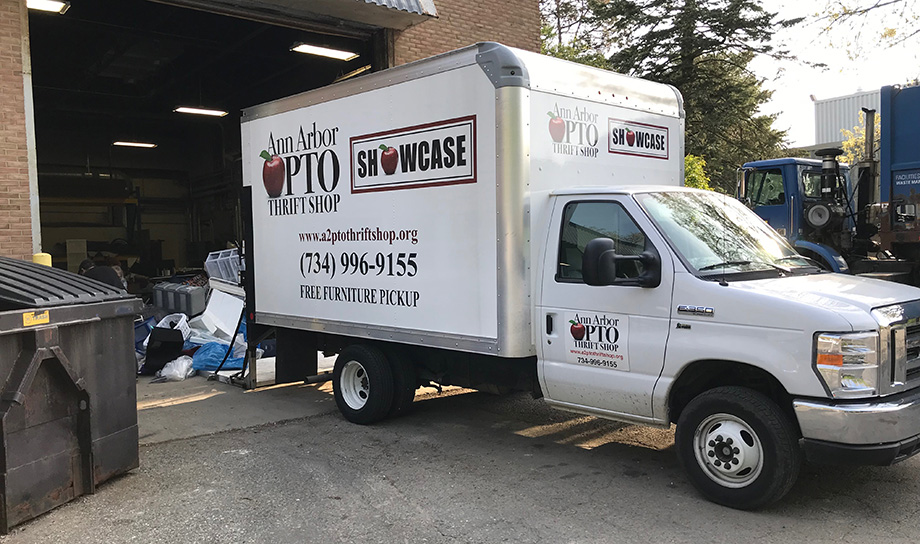 Photo of Ann Arbor PTO Thrift Shop picking up items