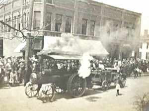 Steam engine on State Street