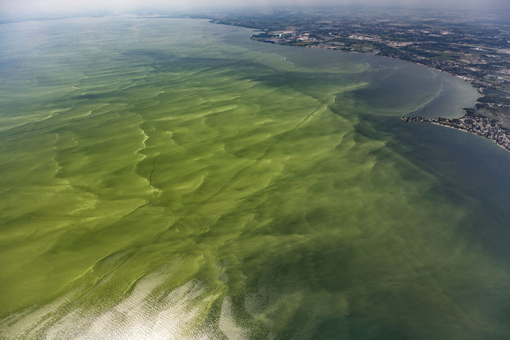 Photo by Aerial Associates Photography, Inc. (Zachary Haslick) via NOAA cc 2.0