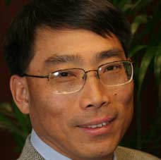 Headshot of Shaomeng Wang