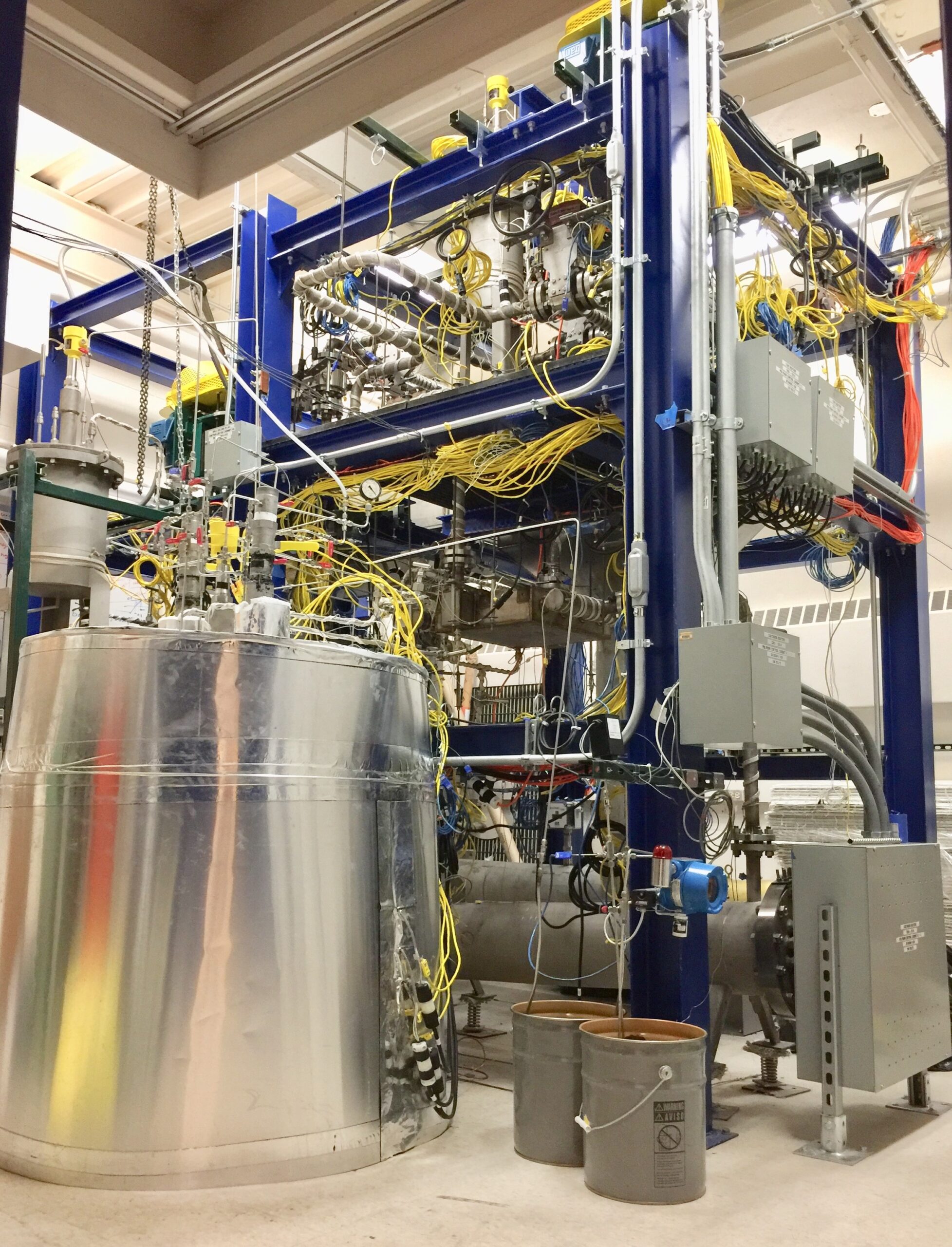 The experimental flow loop that will be used to emulate the cooling loop in a molten salt reactor. Image credit: Xiaodong Sun, High-temperature Fluoride Salt Test Facility, University of Michigan