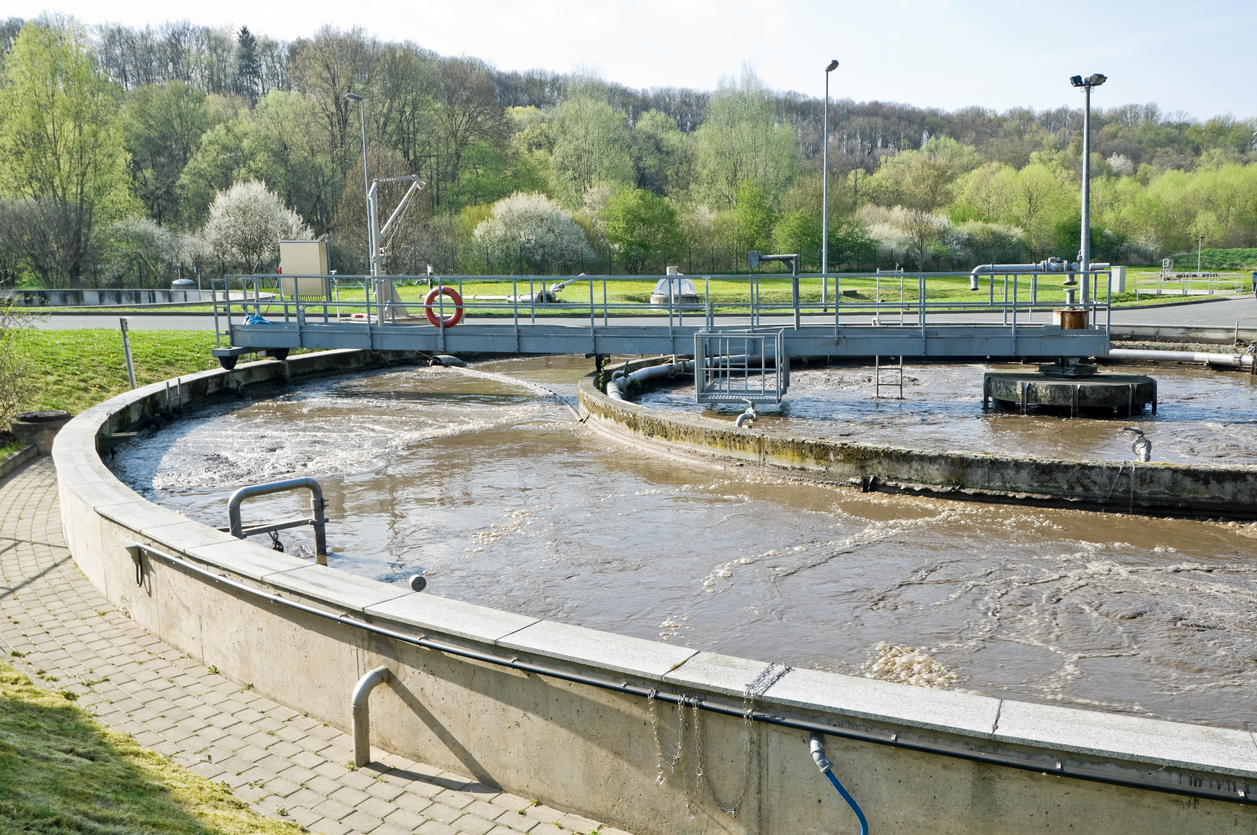 Municipal sewage treatment plant. Image credit: iStock