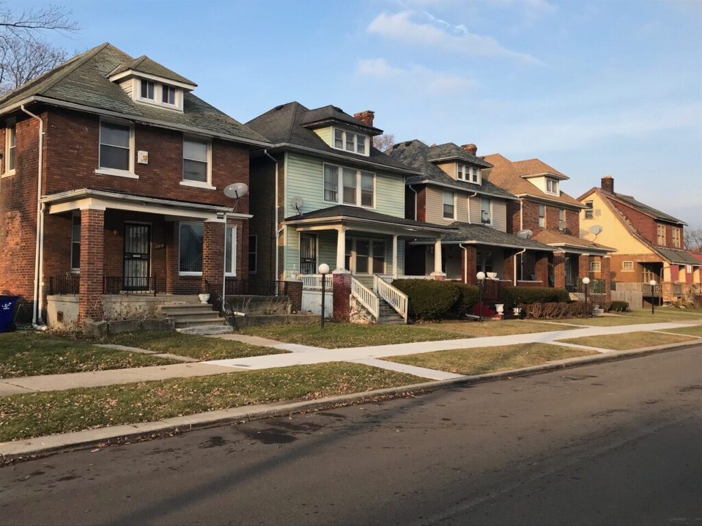Houses in Detroit. Image credit: Poverty Solutions