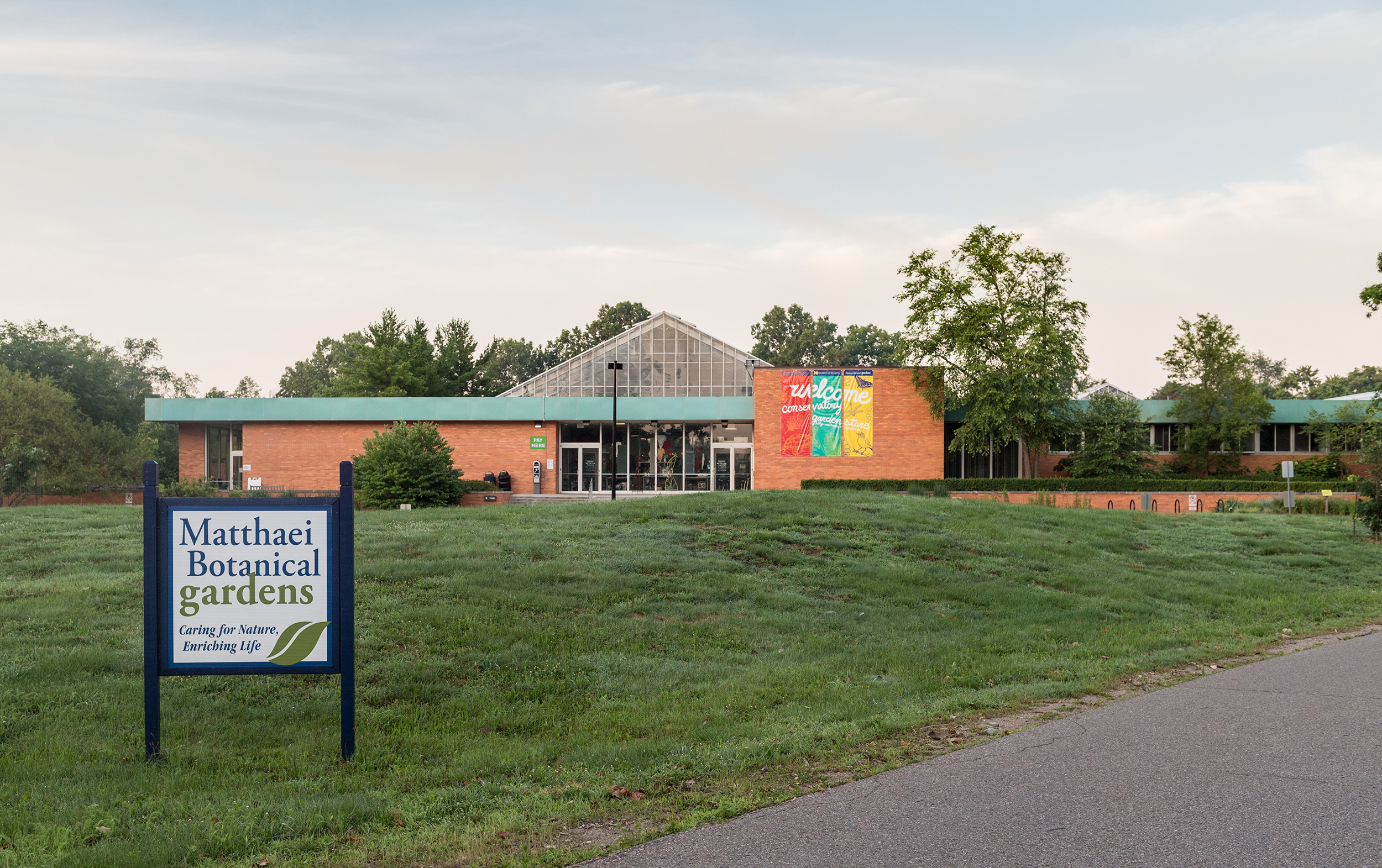 The entrance to the University of Michigan Matthaei Botanical Gardens, located at 1800 N. Dixboro Rd. in Ann Arbor. Image credit: Scott Soderberg/Michigan Photography
