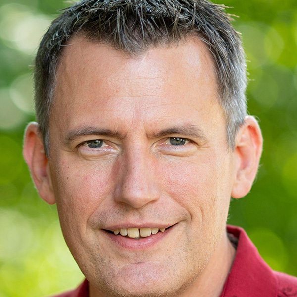 Photo of Nicolai Lehnert