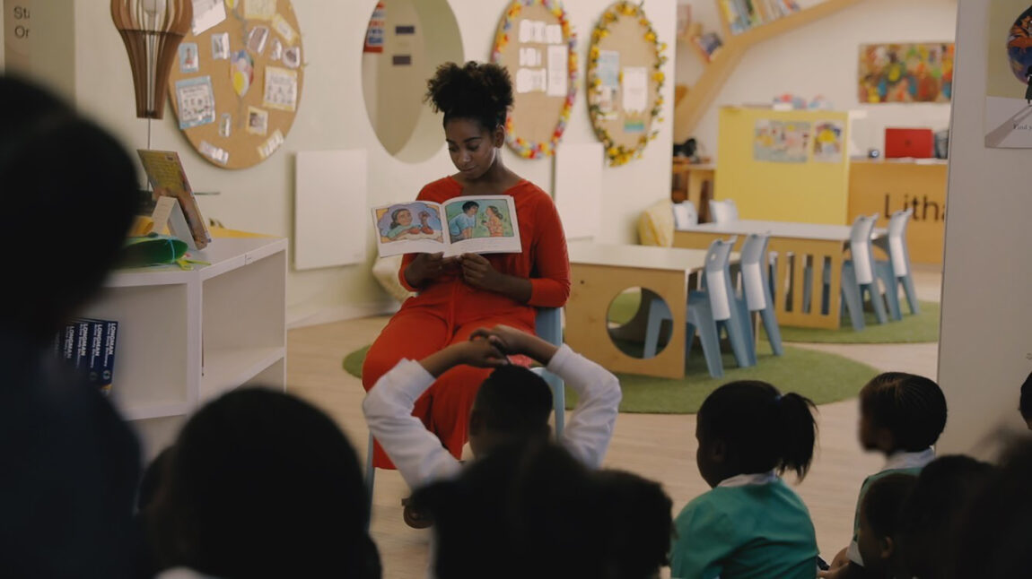 Adelia Davis, 2017 Wallenberg Fellow, started Story Shifters after she returned from her self-directed service project in Cape Town, South Africa.