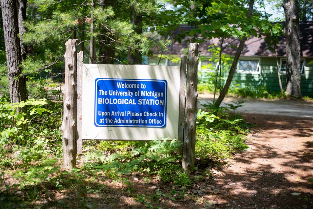 The U-M Biological Station sign welcomes visitors to the property. Image credit: Alexis Rankin