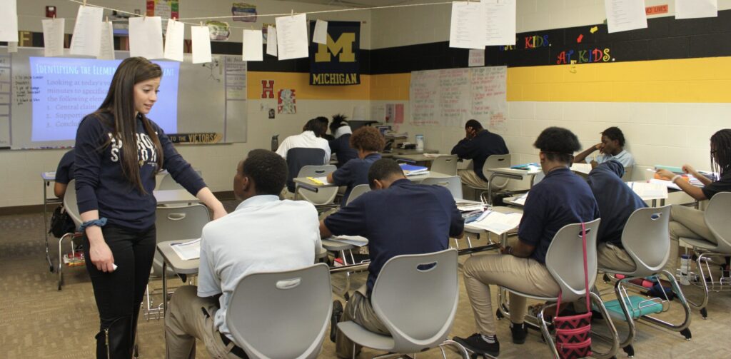 M-ARC participant Mallak Anani leads her classroom in Detroit, 2017. Image credit: Angela Marocco