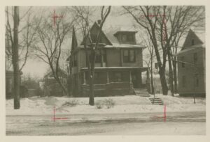 Lester House