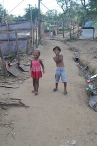 Children in the street. Credit: “Ocupação Anchieta Avança!” team
