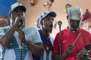 Los Muñequitos de Matanzas performer trio