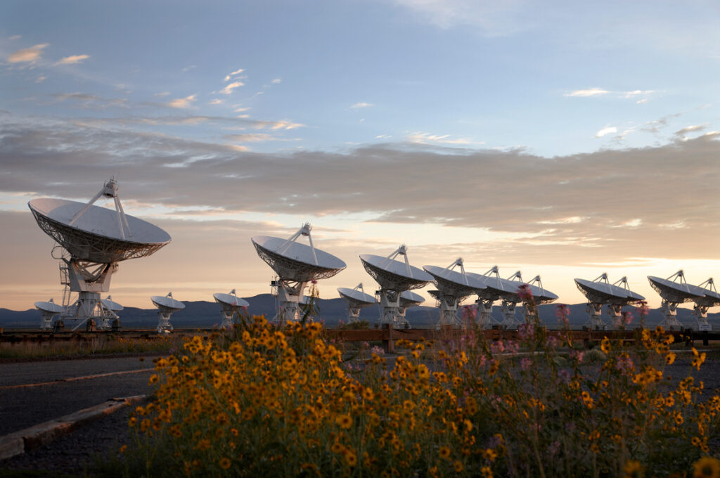 The Very Large Array in New Mexico was part of the group of telescopes to use pulsars, an ultra-dense remnant of a massive star's core following its demise in a supernova explosion, to observe low frequency gravitational waves. Image credit: NRAO/AUI/NSF