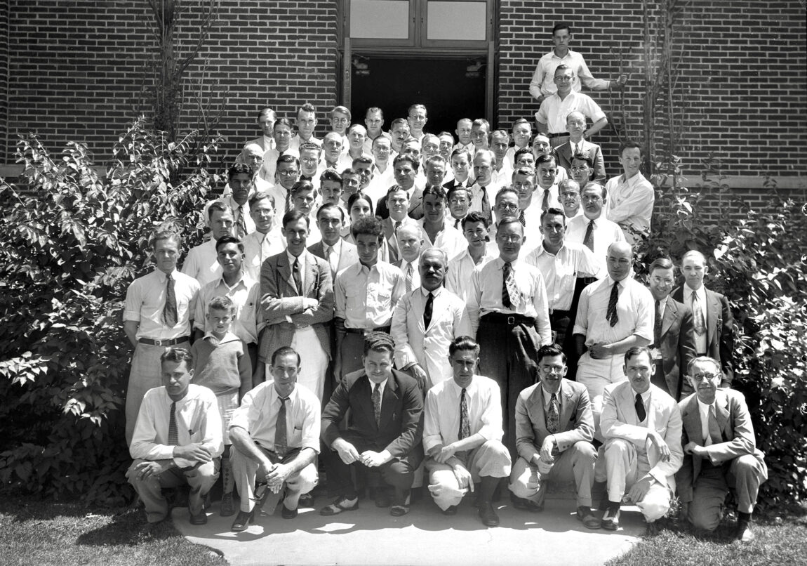 A photo of physicists from 1931