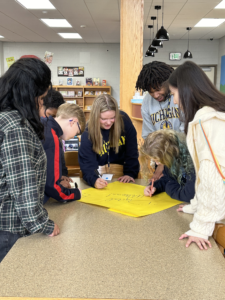Middle schoolers during a session at Scarlett Middle School. Image credit: Fernanda Pires