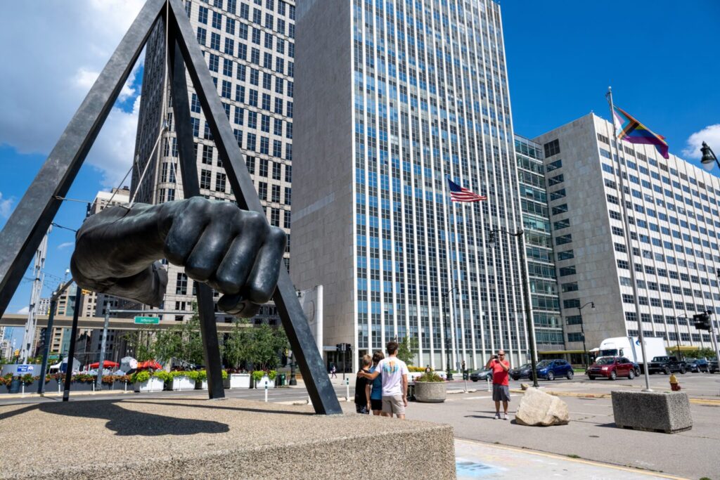Detroit. City Hall. Coleman Young Building. Rackham Building. Belle Isle.