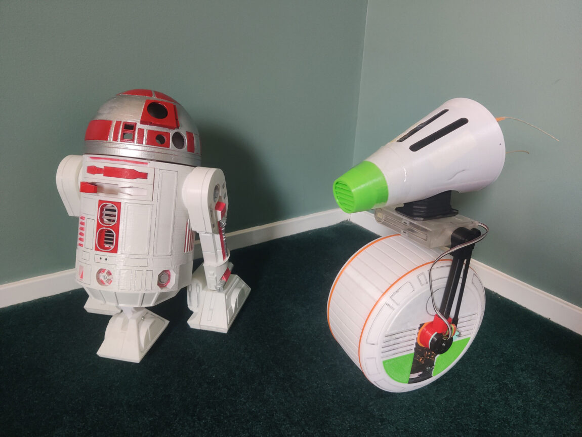A photo of two robots that a professor 3D printed