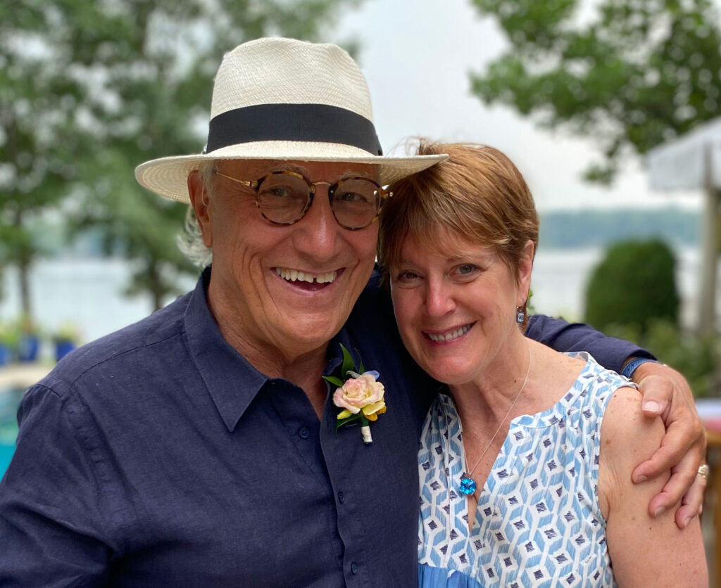 A photo of two U-M alumni