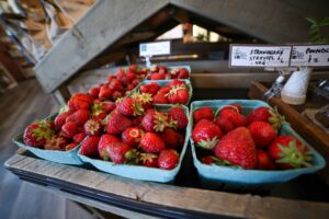 No spray strawberries for sale at Lively NeighborFood Market. Image credit: Jeremy Marble, University of Michigan News