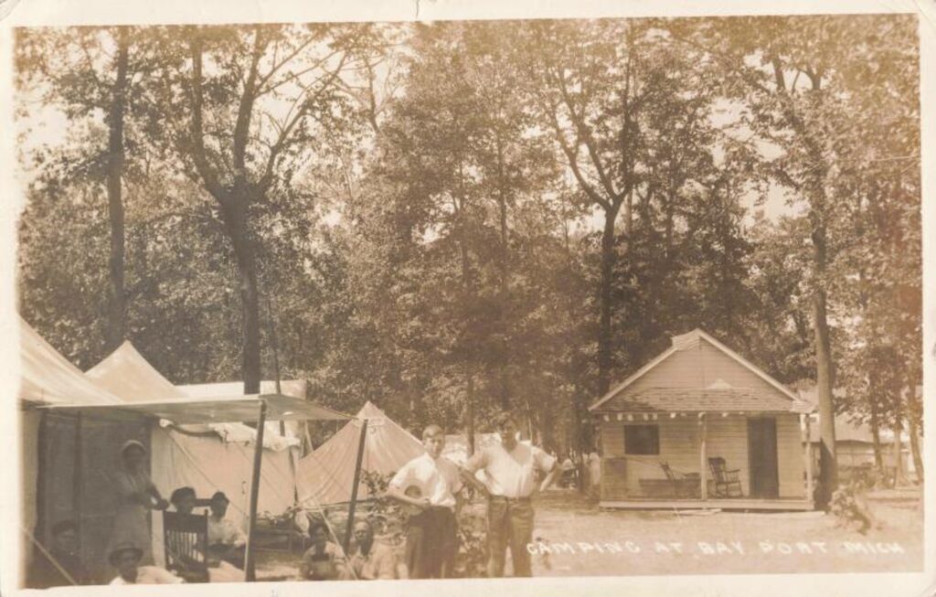 Front and back of postcard featuring campers at Fort Bay, Michigan. Image credit: David V. Tinder Collection of Michigan Photography, University of Michigan William L. Clements Library.