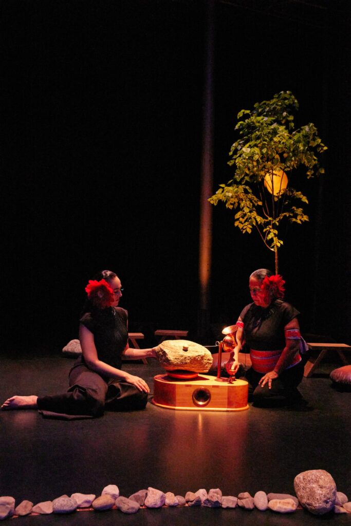 "Nigamon / Tunai" performance. Image courtesy: UMS