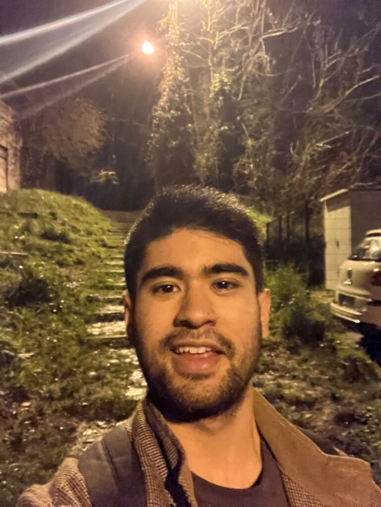 Lost in Milan after catching the last train to the hotel. Image credit: Peter Parlagreco